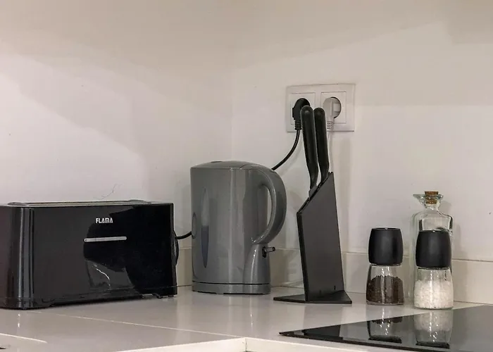 Your In Santa Marta Next To Liberdade شقة *