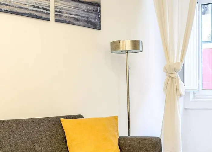 Your In Santa Marta Next To Liberdade *