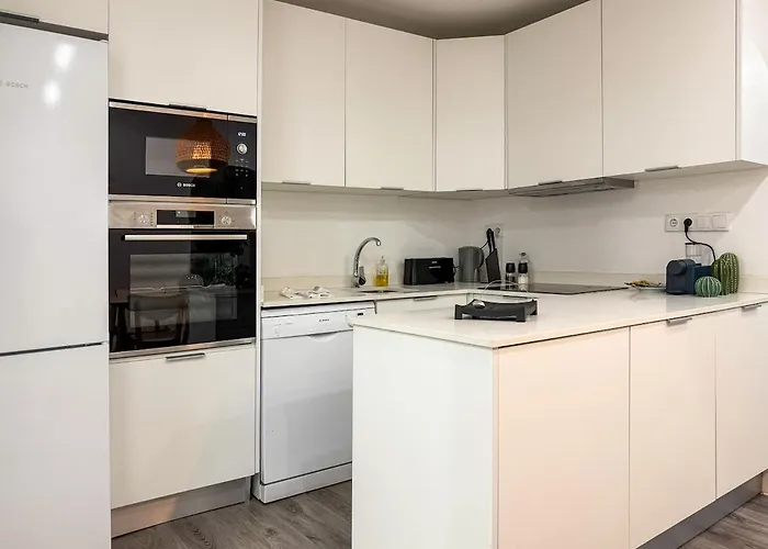 شقة Your In Santa Marta Next To Liberdade *