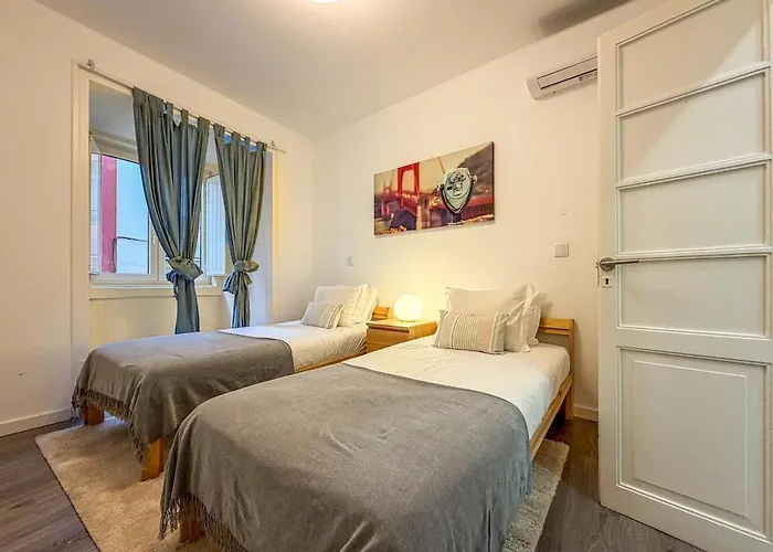 Your In Santa Marta Next To Liberdade *