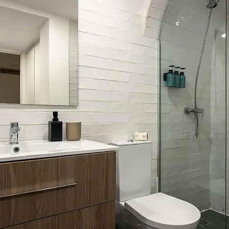 Your In Santa Marta Next To Liberdade * Lisboa